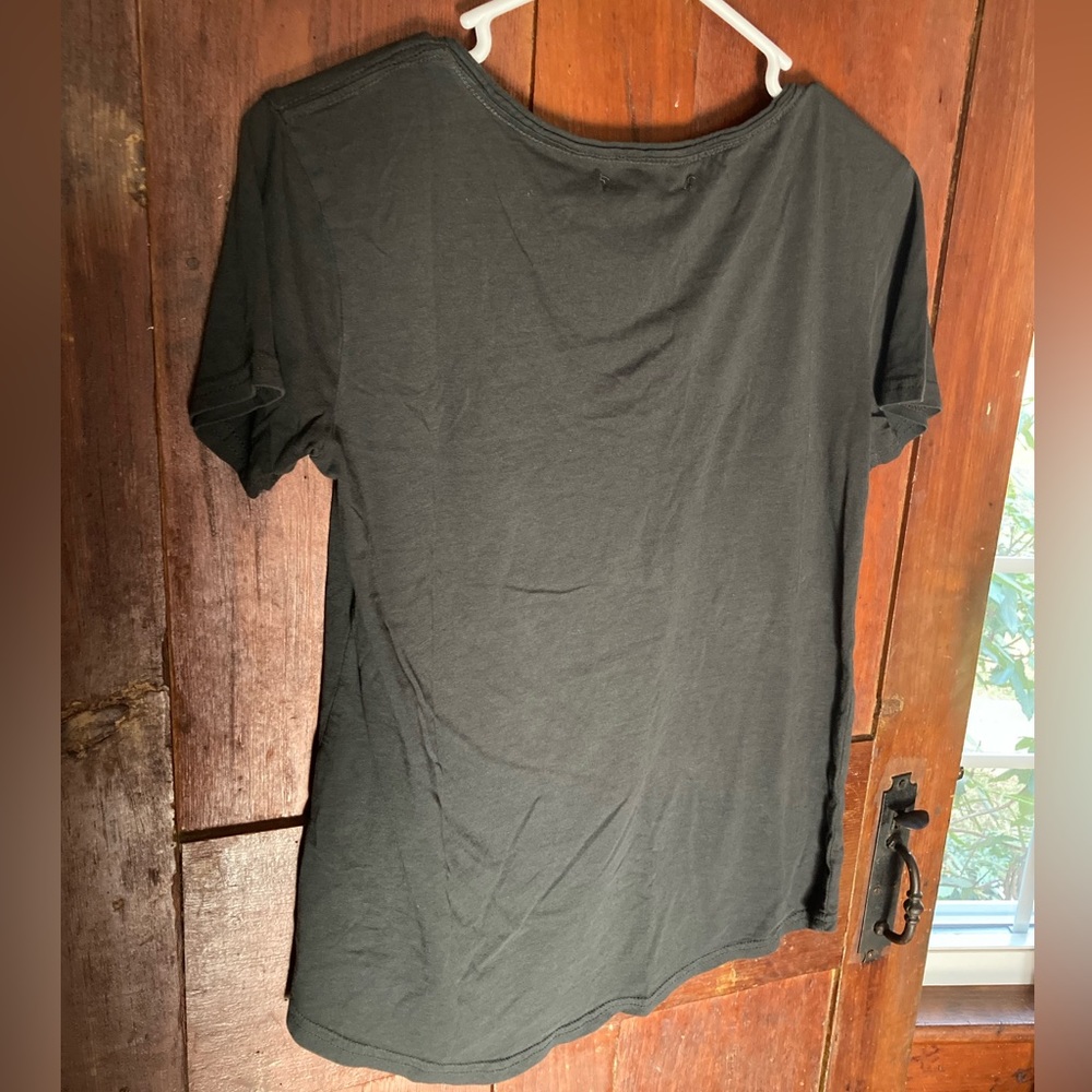 Grey V-neck basic tee - Picture 3 of 4